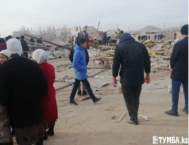 В больнице скончался пострадавший при взрыве дома в Жанаозене